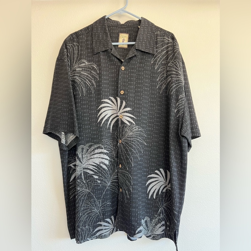 JAMAICA JAXX BLACK BUTTON DOWN